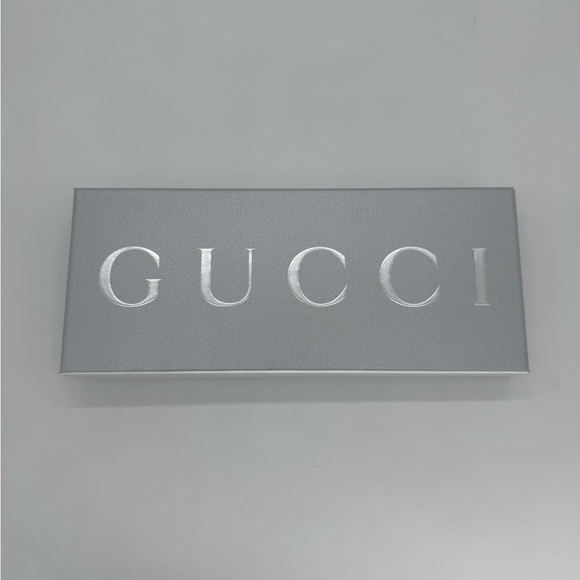Gucci Stationary Holiday Card & Envelope Set (10) with Silver Presentation Box - Picture 5 of 6